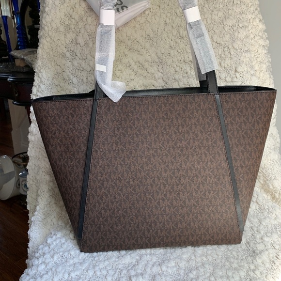 MICHAEL Michael Kors Signature Whitney Large Tote - Picture 4 of 6